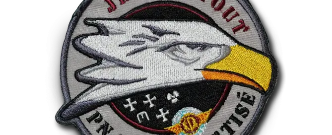 Je vois tout - PN Surexpertisé